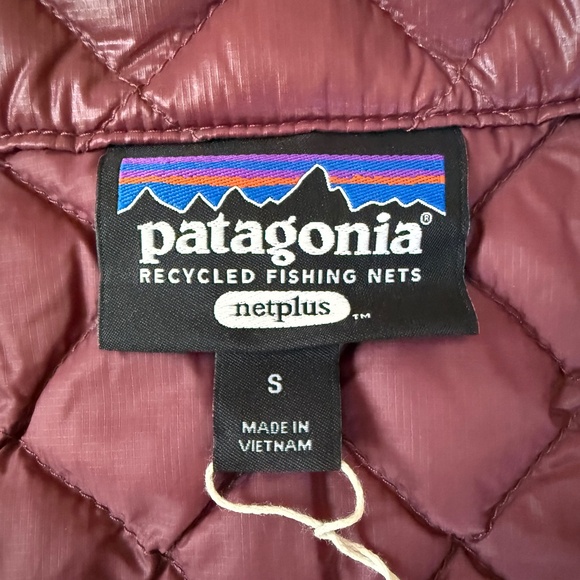 NWT - Patagonia AlpLight Down Jacket S - Picture 11 of 16